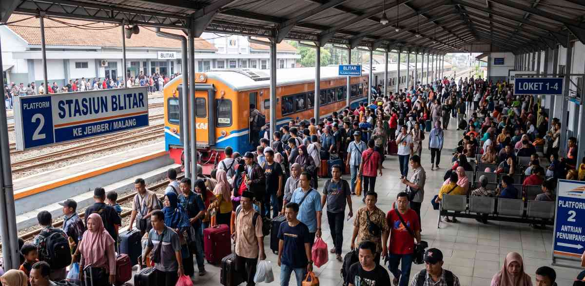 Libur Panjang: Stasiun Blitar Alami Lonjakan Penumpang Kereta Api