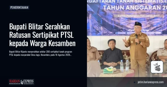 Bupati Blitar Serahkan Ratusan Sertipikat PTSL kepada Warga Kesamben