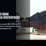Alat berat digunakan untuk bongkar muat batu bara di Pelabuhan Tanjung Priok, Jakarta. Bisnis/Himawan L Nugraha