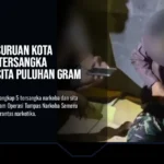 Potret Salah Satu Tersangka Saat Diamankan Saat Operasi Tumpas Semeru 2026 Polresta Pasuruan. (Foto: Saichu - Kanal News) | Sumber: Saichu - Kanal News)